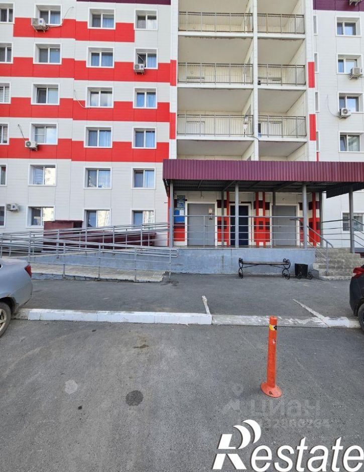 2-комн квартира улица Рощина, 3,  д. 3