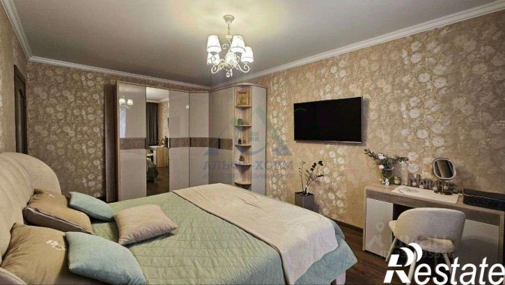 4-комн квартира Брестская улица, 9,  д. 9