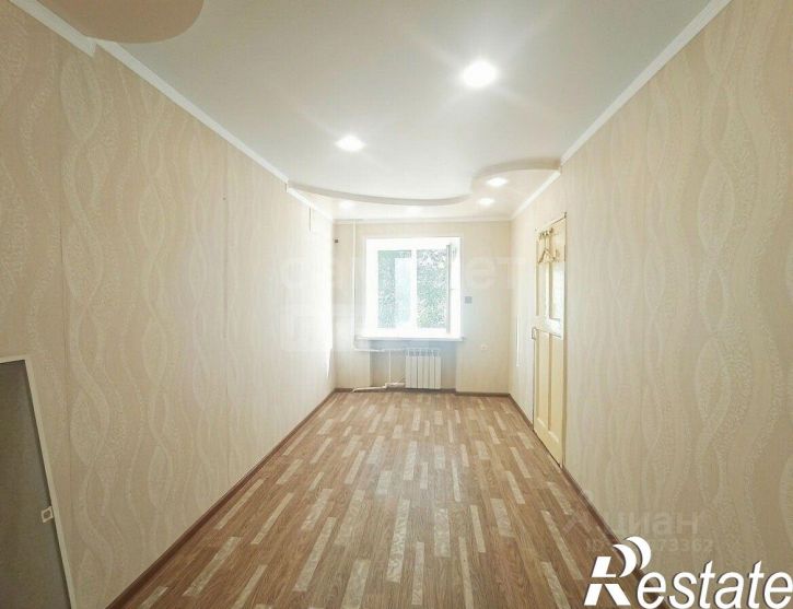 2-комн квартира проспект Победы, 127,  д. 127