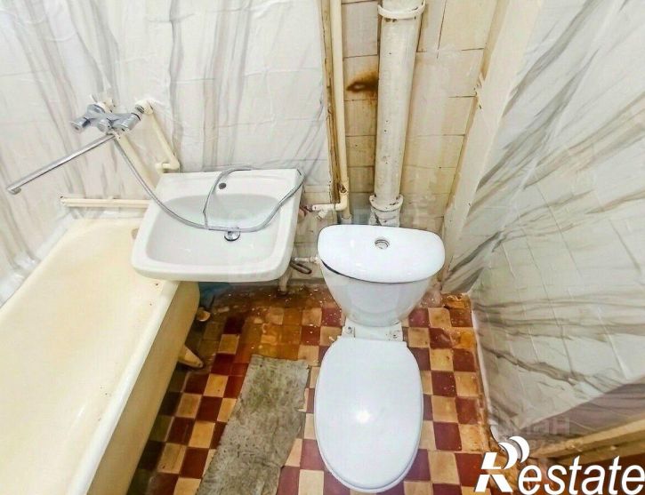 2-комн квартира проспект Победы, 127,  д. 127