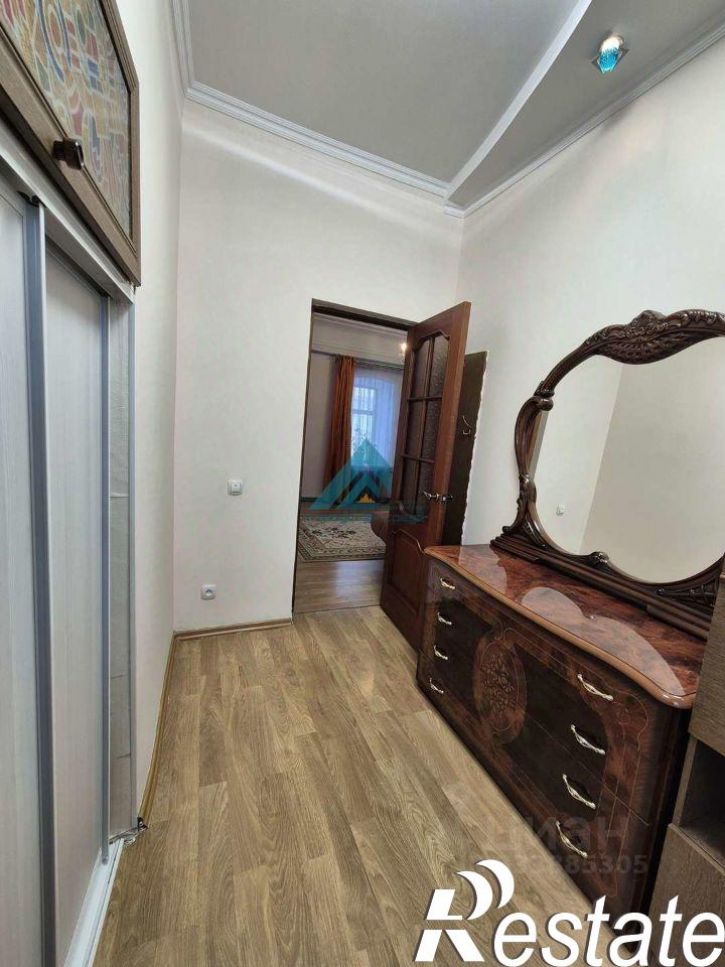 3-комн квартира улица М.Горького, 15,  д. 15