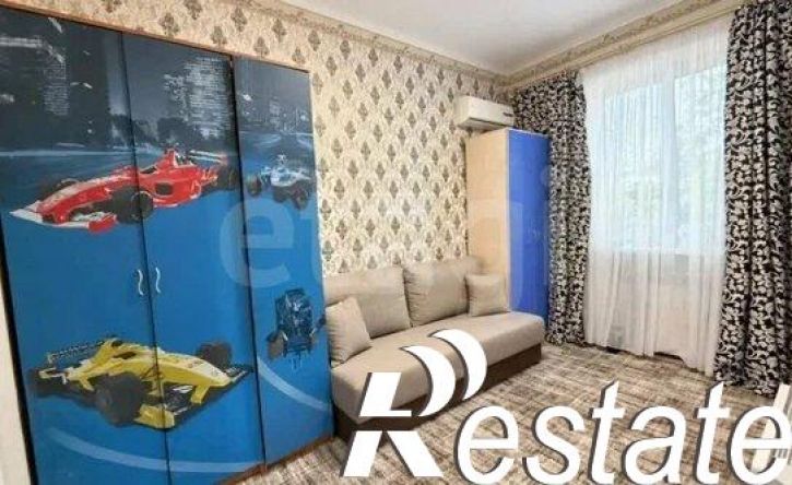 3-комн квартира улица Степана Разина, 202,  д. 202