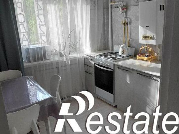 3-комн квартира Луговая улица, 84/1,  д. 84/1