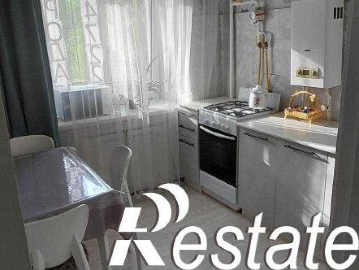 3-комн квартира Луговая улица, 84/1,  д. 84/1