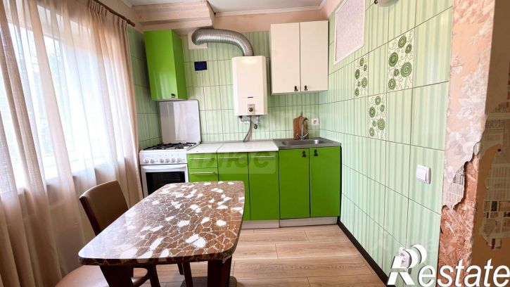 3-комн квартира улица Ткачева, 2В,  д. 2В