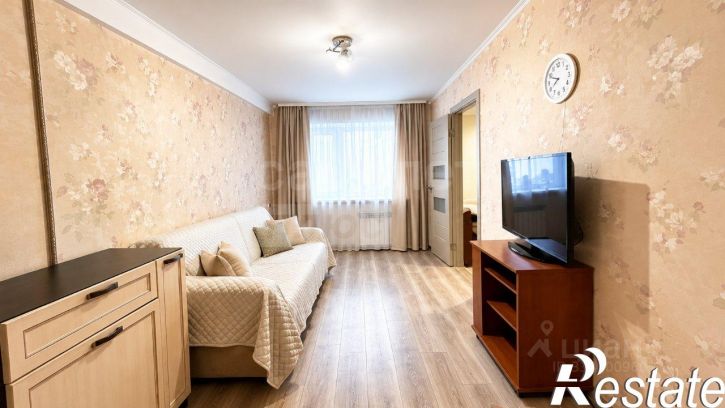 3-комн квартира улица Ткачева, 2В,  д. 2В
