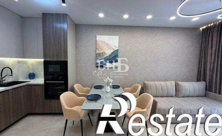 3-комн квартира улица Неплюева, 8,  д. 8