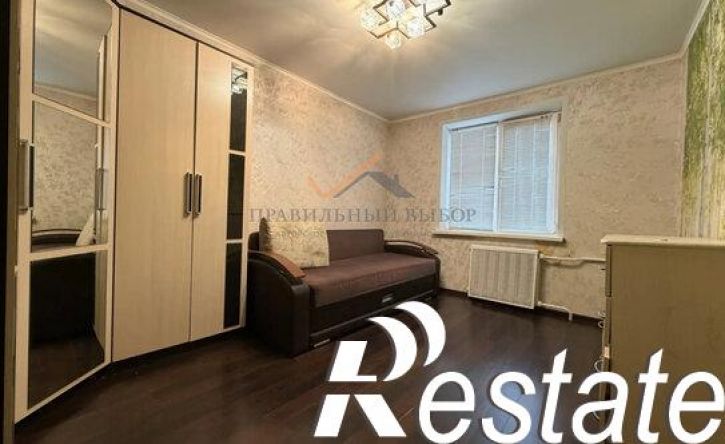 3-комн квартира Просторная улица, 8,  д. 8