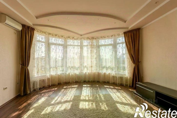 4-комн квартира Ноябрьская улица, 47,  д. 47
