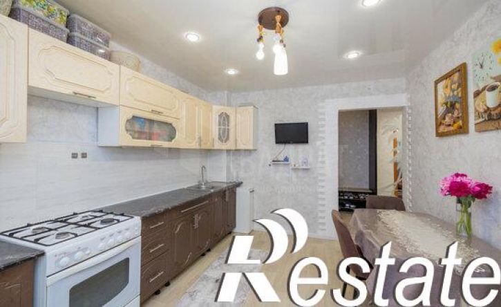 3-комн квартира проспект Гагарина, 40/5,  д. 40/5