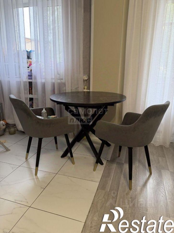 2-комн квартира улица Кобозева, 54А,  д. 54А
