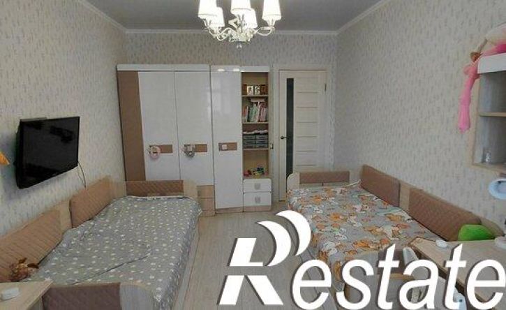 3-комн квартира улица 60 лет Октября, 1Б,  д. 1Б