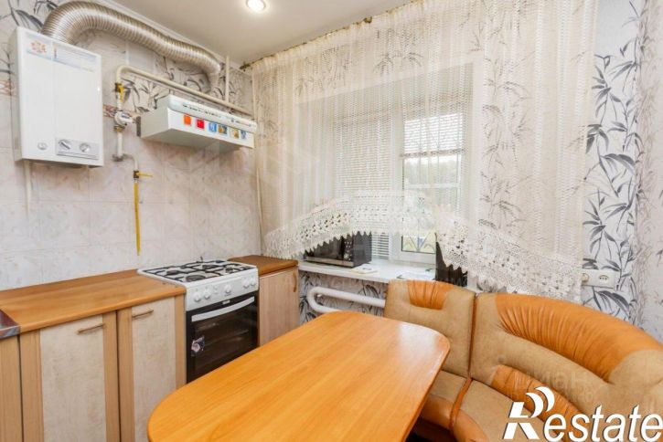 2-комн квартира улица Плещеева, 5,  д. 5