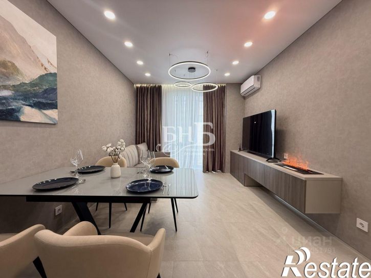 3-комн квартира улица Неплюева, 8,  д. 8