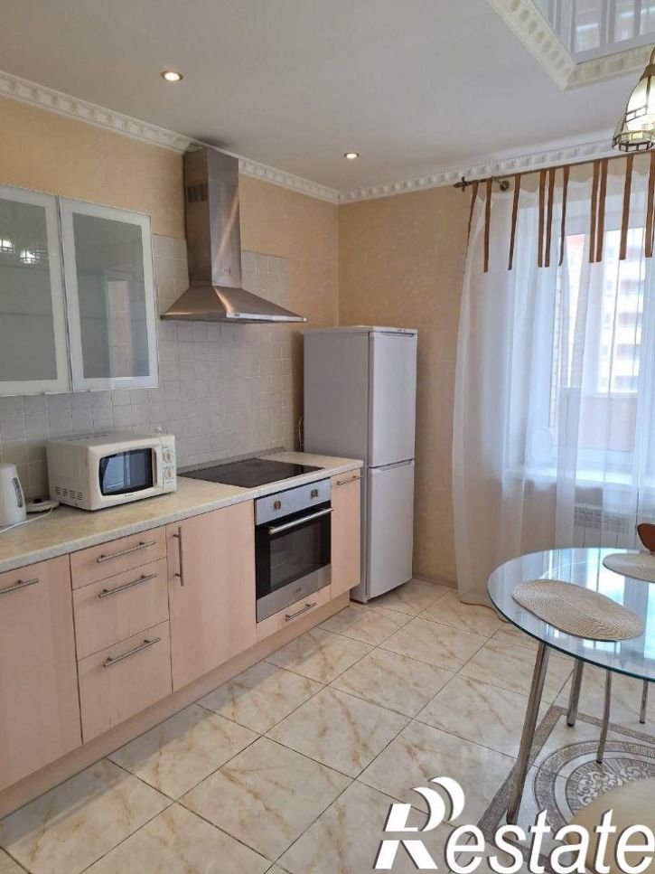 2-комн квартира Салмышская улица, 38,  д. 38
