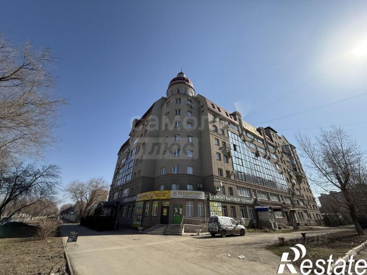 4-комн квартира проспект Дзержинского, 9/2,  д. 9/2