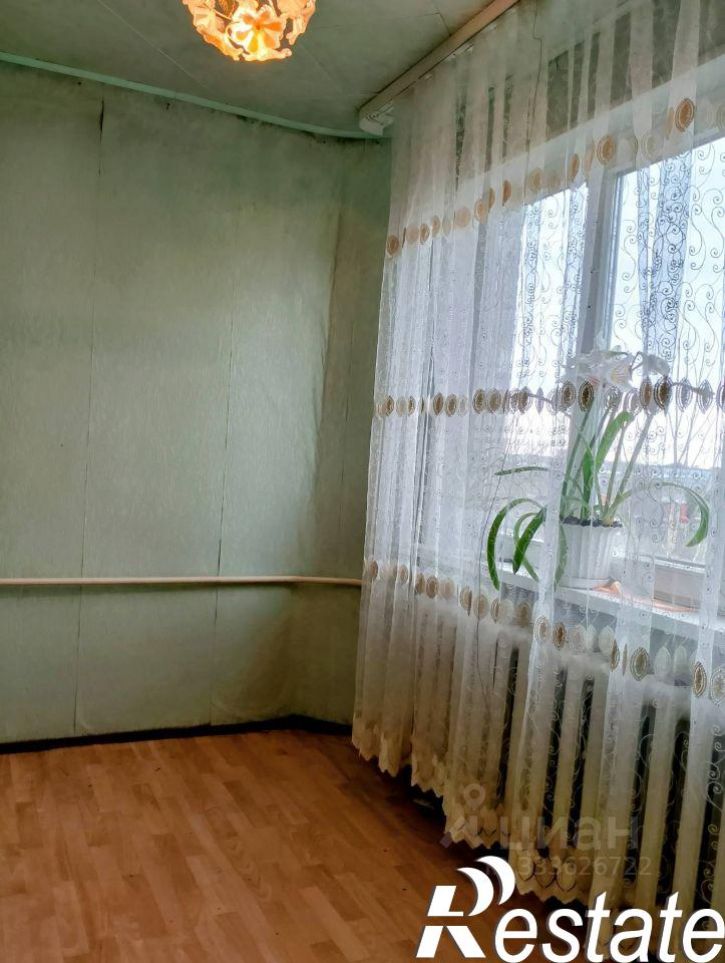 4-комн квартира проспект Победы, 156/3,  д. 156/3