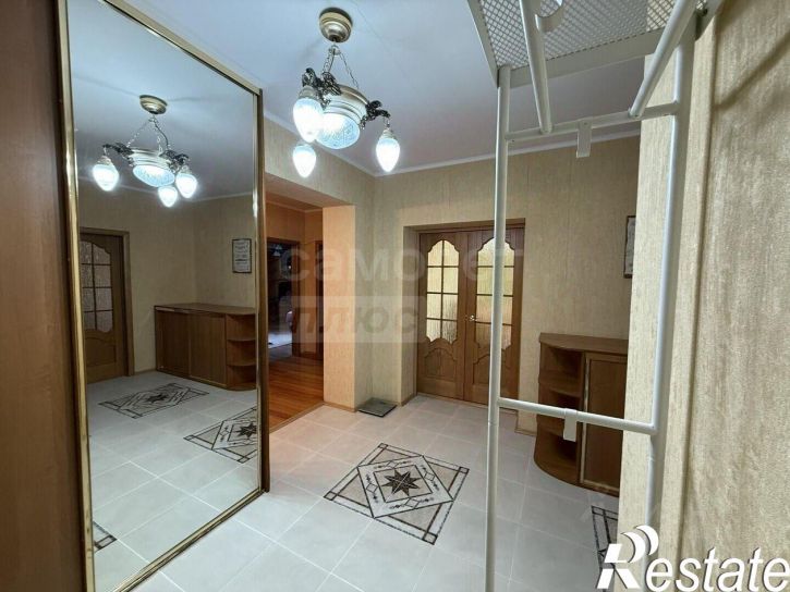 4-комн квартира проспект Дзержинского, 9/2,  д. 9/2