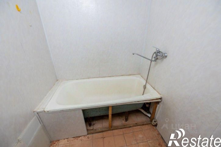 3-комн квартира проспект Победы, 133,  д. 133