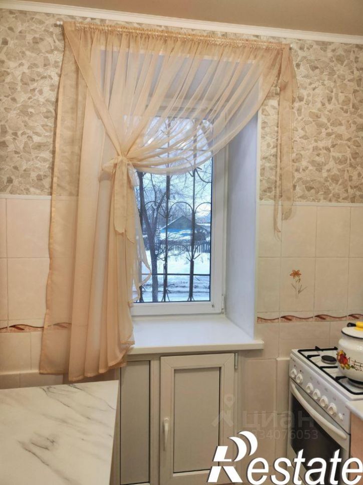 1-комн квартира Ноябрьская улица, 42,  д. 42