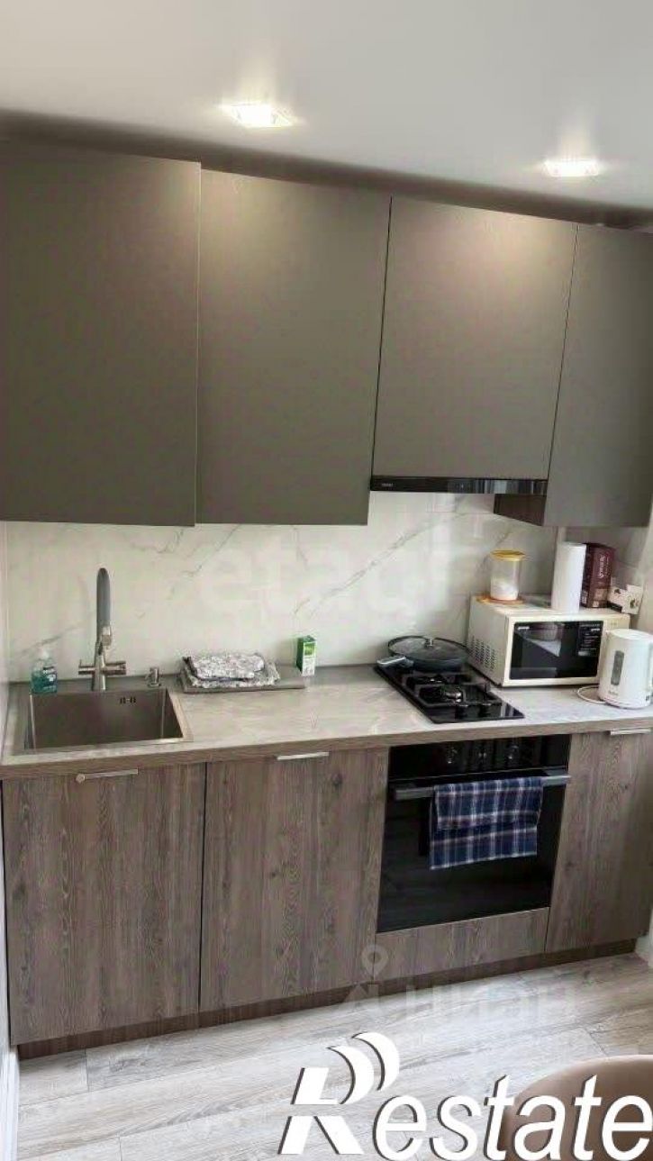 2-комн квартира Полтавская улица, 39,  д. 39