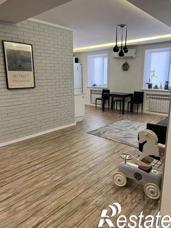 3-комн квартира улица Правды, 25,  д. 25
