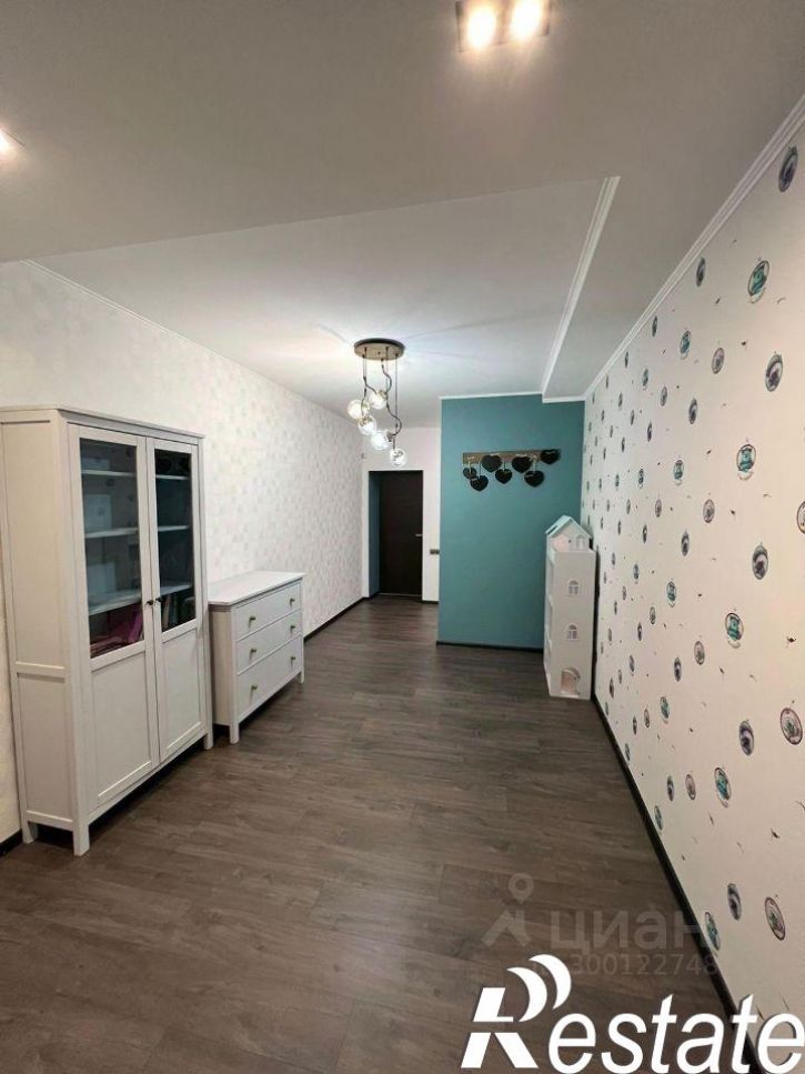 3-комн квартира улица Правды, 25,  д. 25