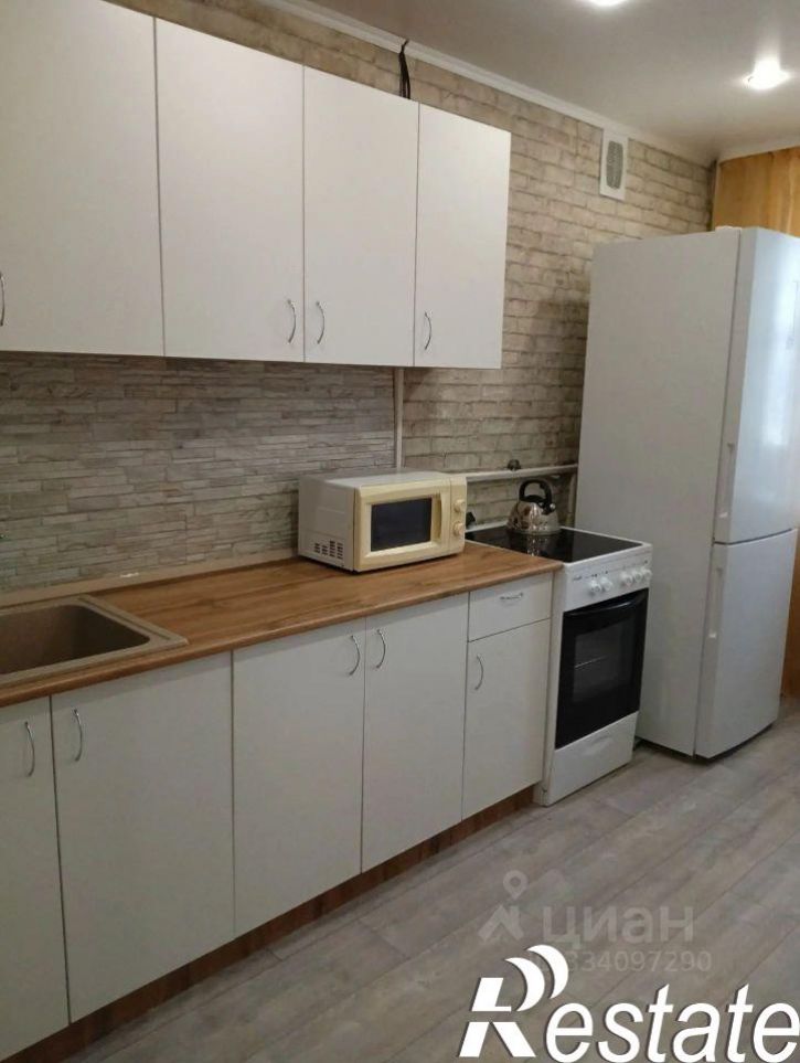 1-комн квартира Брестская улица, 24,  д. 24