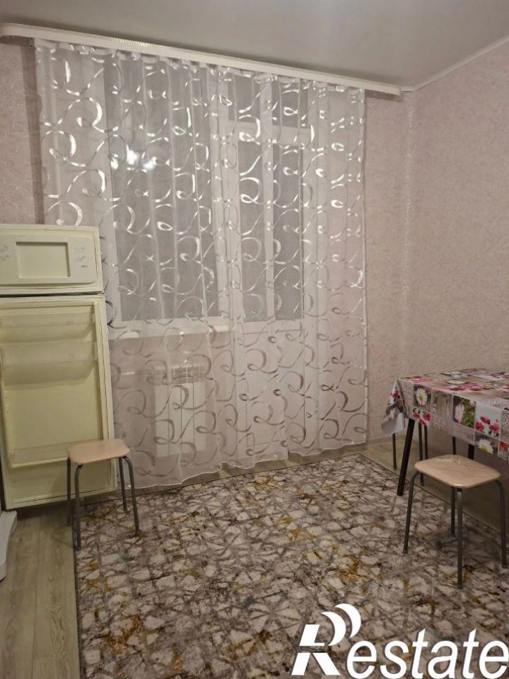 2-комн квартира Салмышская улица, 76,  д. 76