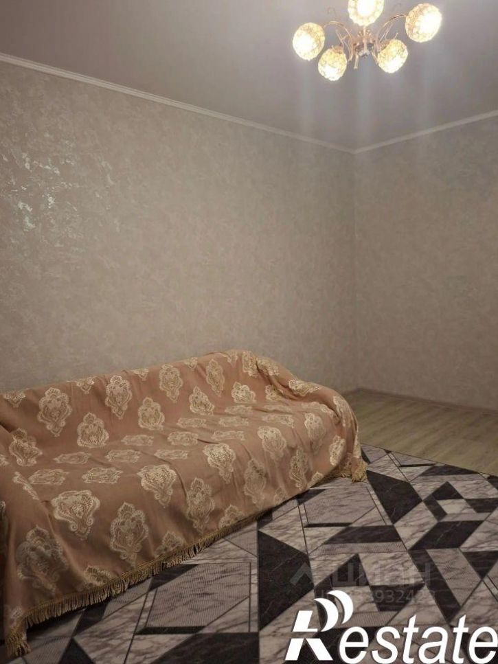 2-комн квартира Салмышская улица, 76,  д. 76
