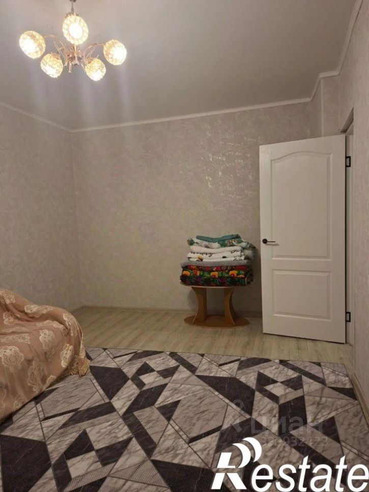 2-комн квартира Салмышская улица, 76,  д. 76