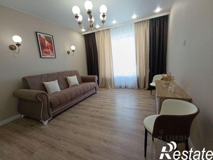 3-комн квартира улица Неплюева, 8,  д. 8