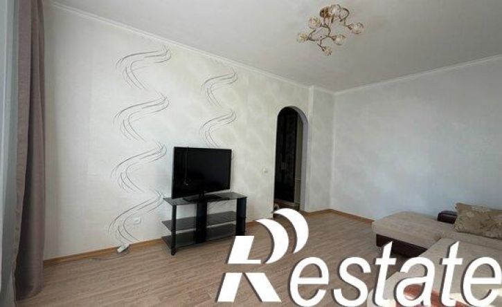 2-комн квартира Салмышская улица, 68,  д. 68