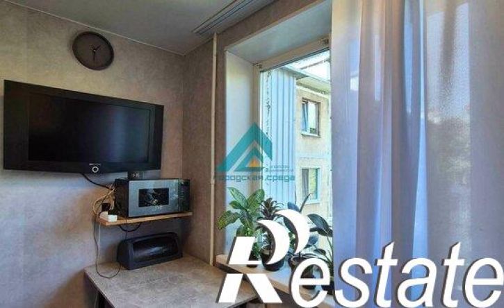 4-комн квартира проспект Гагарина, 62,  д. 62