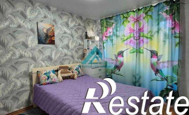 4-комн квартира проспект Гагарина, 62,  д. 62