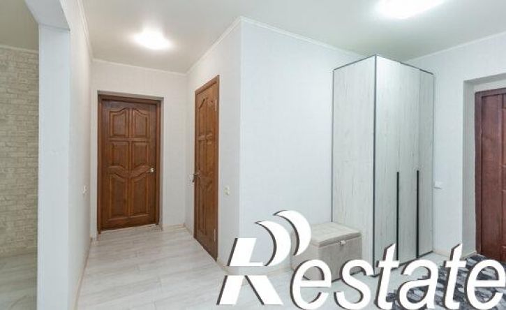2-комн квартира улица Джангильдина, 1/1,  д. 1/1