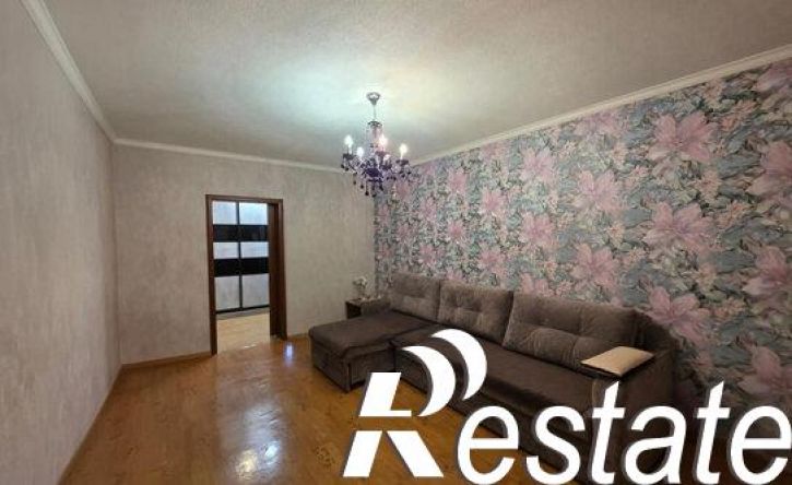 3-комн квартира Авиационная улица, 20/3,  д. 20/3