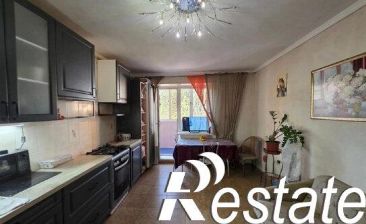 3-комн квартира Авиационная улица, 20/3,  д. 20/3