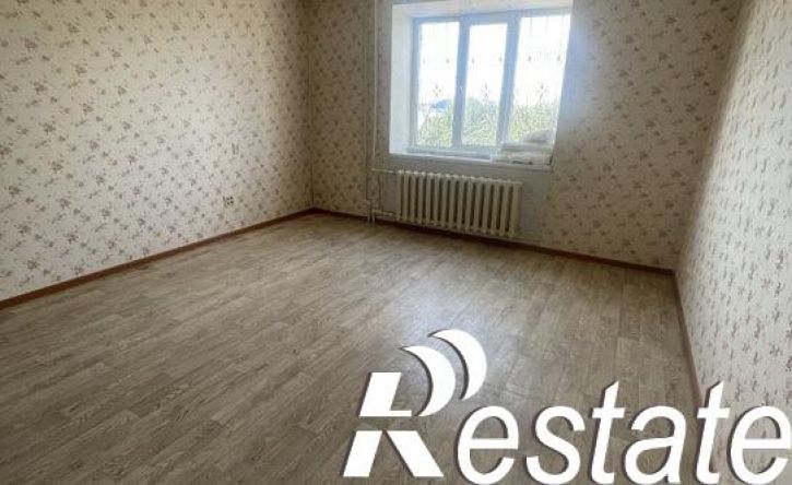 3-комн квартира улица Розы Люксембург, 36/2,  д. 36/2