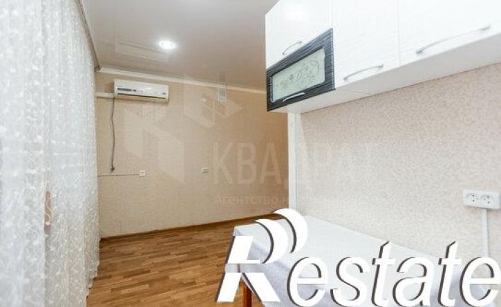 2-комн квартира Луговая улица, 82,  д. 82