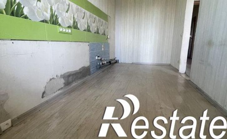 3-комн квартира улица Розы Люксембург, 36/2,  д. 36/2