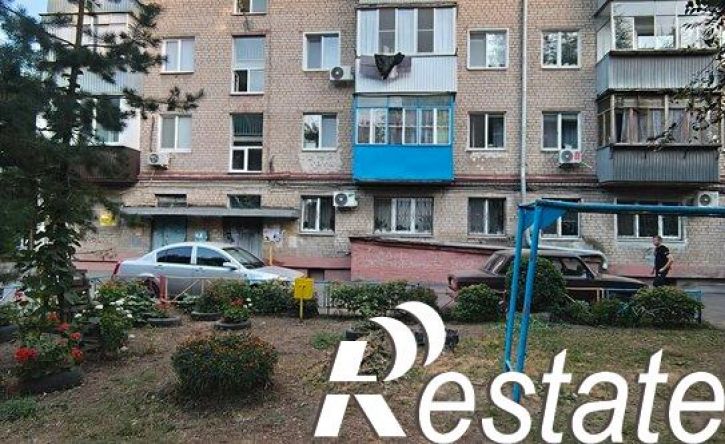 3-комн квартира улица Ткачева, 2,  д. 2