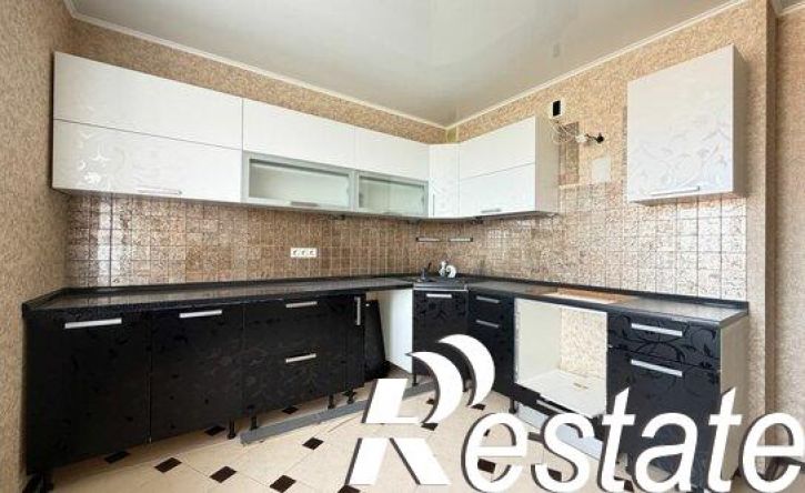 3-комн квартира Салмышская улица, 36,  д. 36