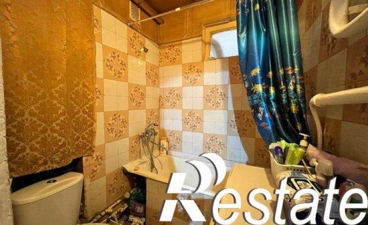 3-комн квартира улица Маршала Жукова, 32,  д. 32