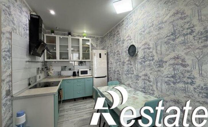 2-комн квартира улица Черепановых, 40,  д. 40