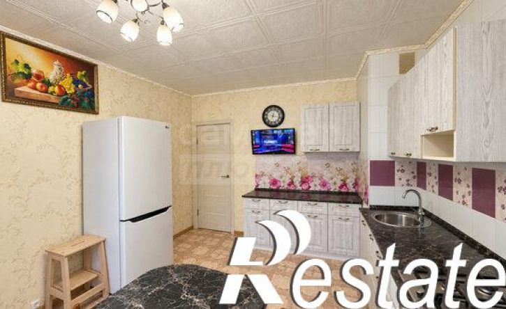 3-комн квартира Авиационная улица, 8,  д. 8