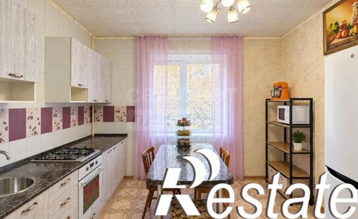 3-комн квартира Авиационная улица, 8,  д. 8