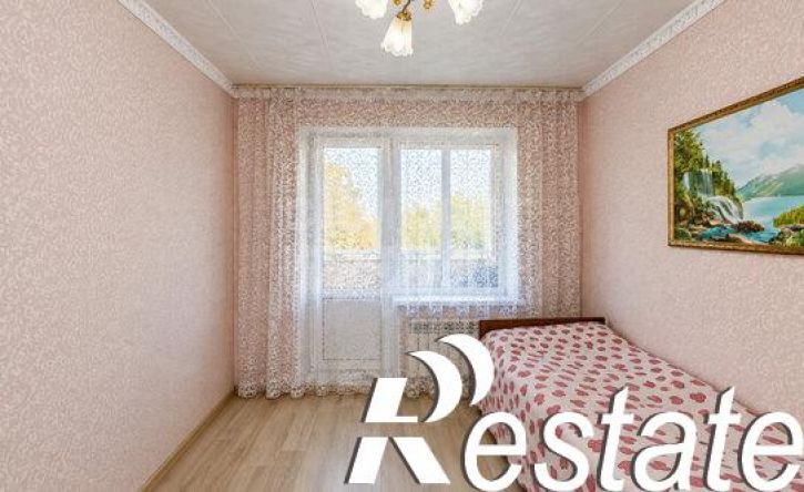 3-комн квартира Авиационная улица, 8,  д. 8