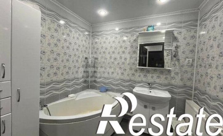 2-комн квартира Бригадный переулок, 8,  д. 8
