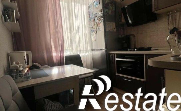 2-комн квартира улица Конституции СССР, 21,  д. 21